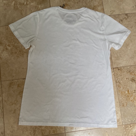 Adidas Size M. White with Gold design. - Picture 4 of 6